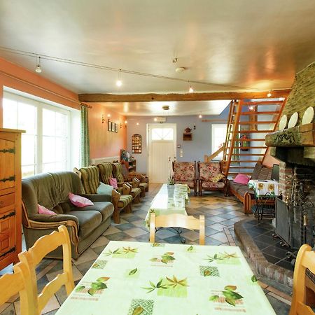 Beautiful Farmhouse In Brisy With Sauna 외부 사진